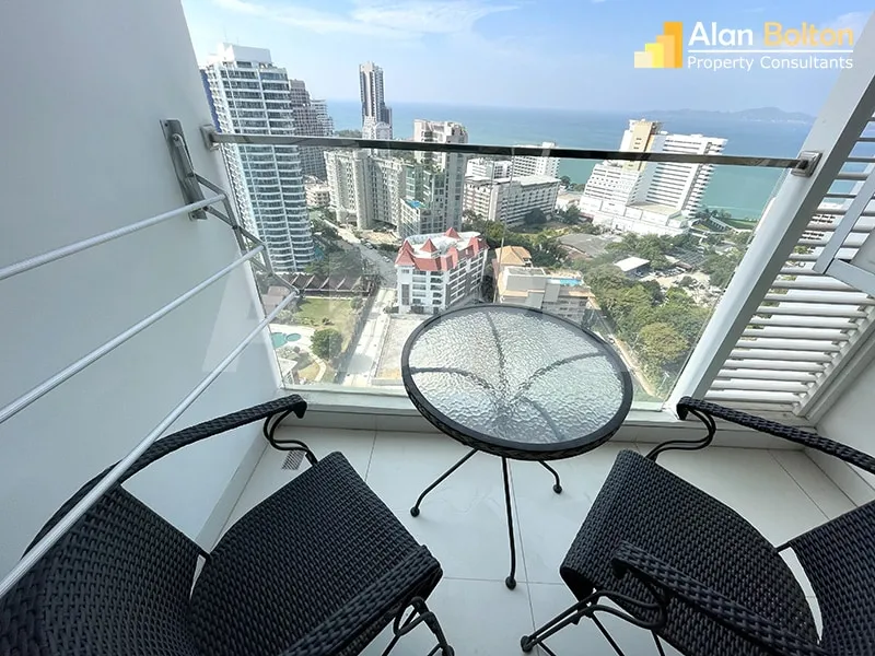 Ocean View 1 Bed 1 Bath Condo in Pratumnak photo 4
