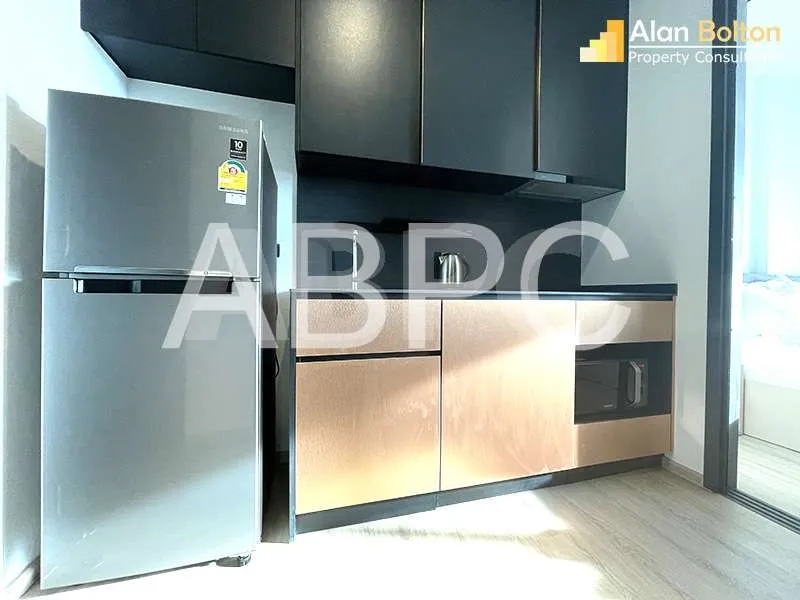 Studio Condo in Central Pattaya photo 9