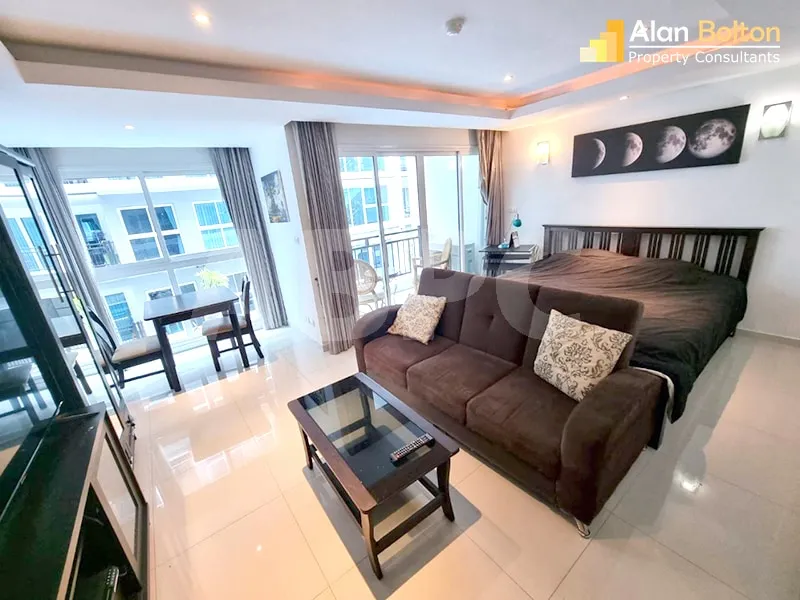 Studio Bed 1 Bath in Central Pattaya CR6654 photo 3