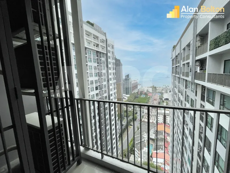 2 Bed 2 Bath in Central Pattaya CR6661 photo 11