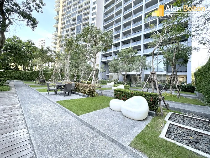 Front Facing Ocean View 2 Bed 2 Bath Beachfront Condo in Wong Amat CR6663 photo 19