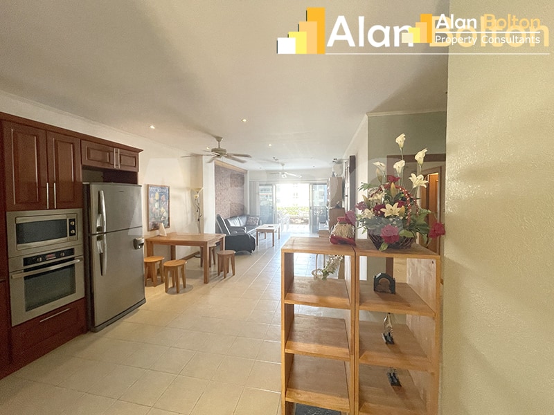 Partial Ocean View 2 Bed 2 Bath Condo In Pratumnak photo 3