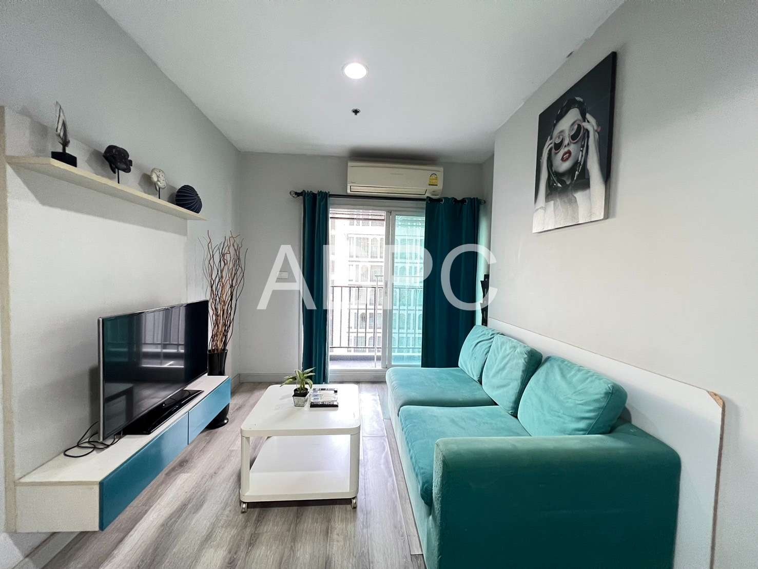 2 Bed 2 Bath in North Pattaya CR6700 photo 3