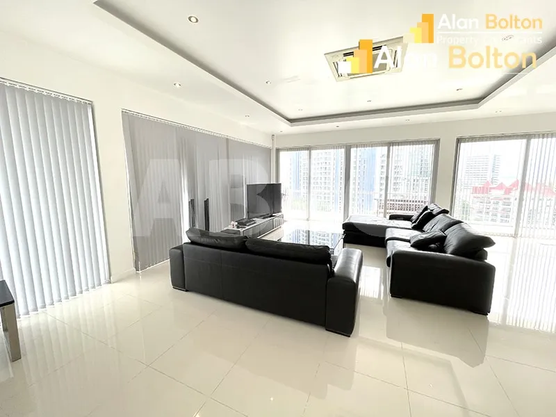 2 Bed 3 Bath in Pratumnak CR6703 photo 4