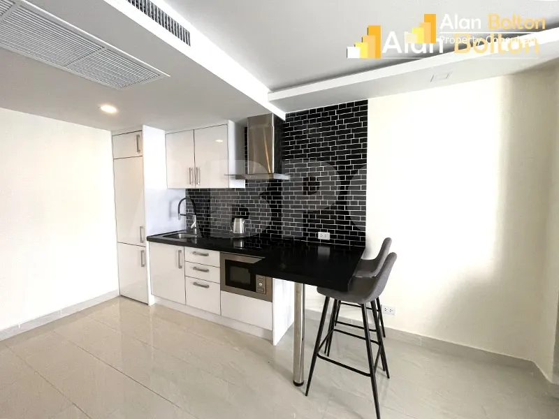 1 Bed 1 Bath in Central Pattaya CR6712 photo 9