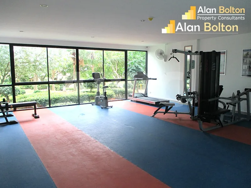 Large 2 BR / 2 BA Condo for Sale or Rent In Jomtien photo 3
