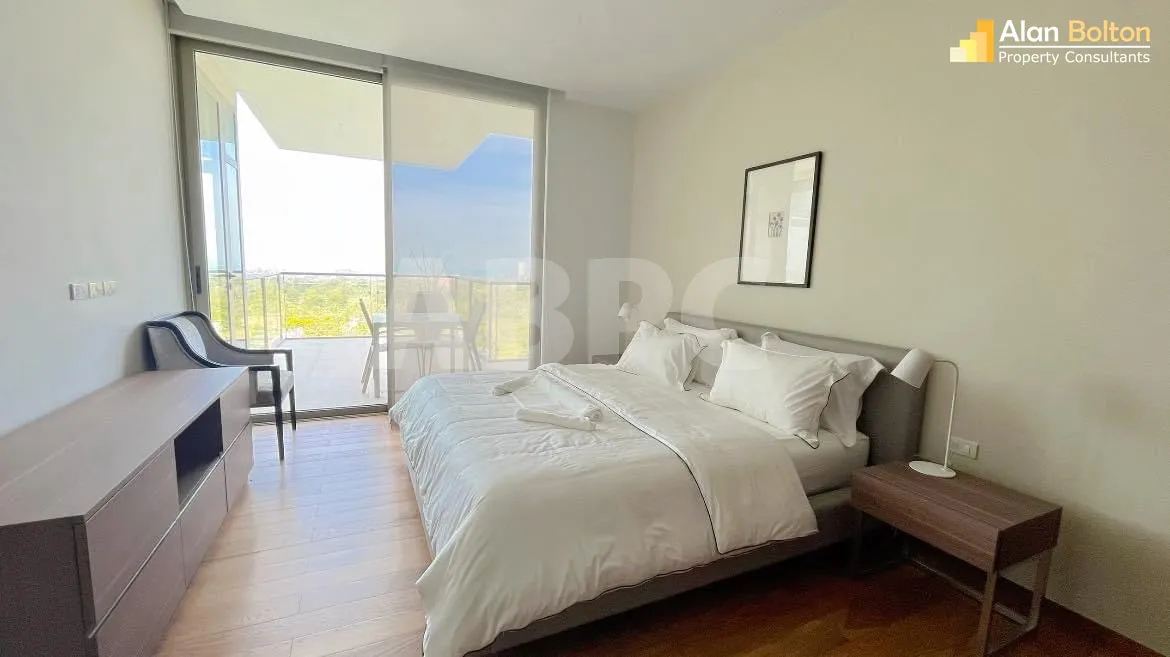 Stunning Condo in Bang Saray For Rent photo 3