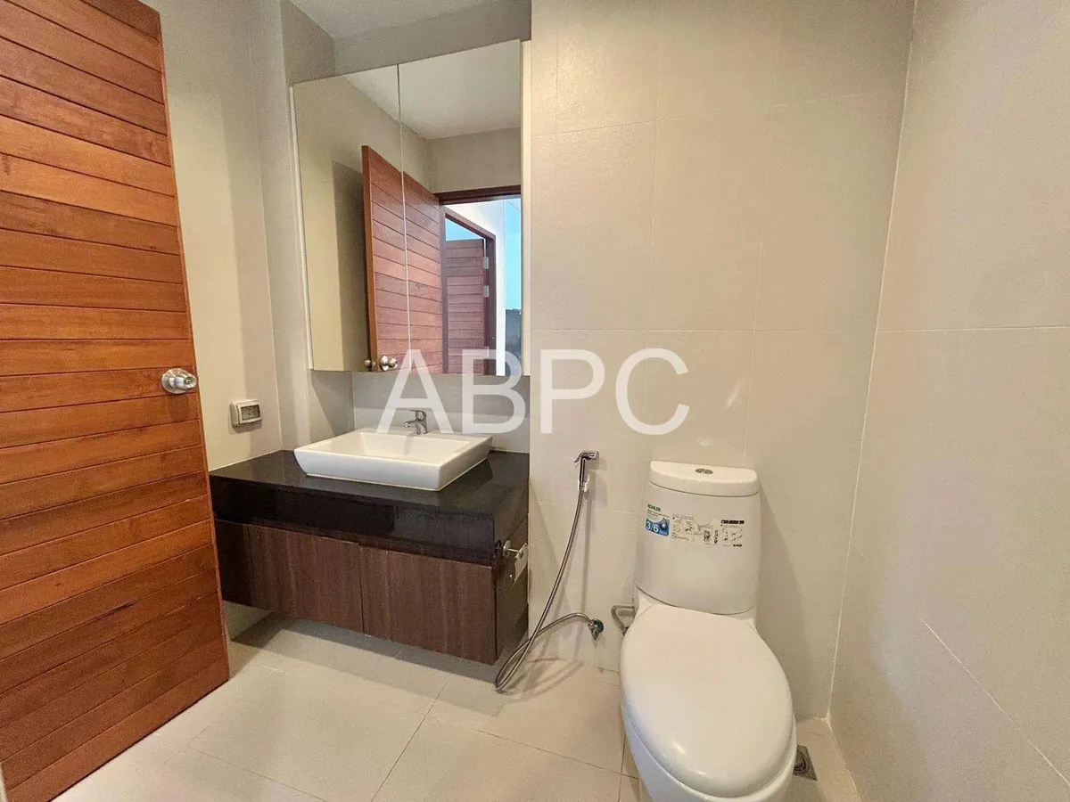 Studio Bed 1 Bath in Pratumnak CR6746 photo 8