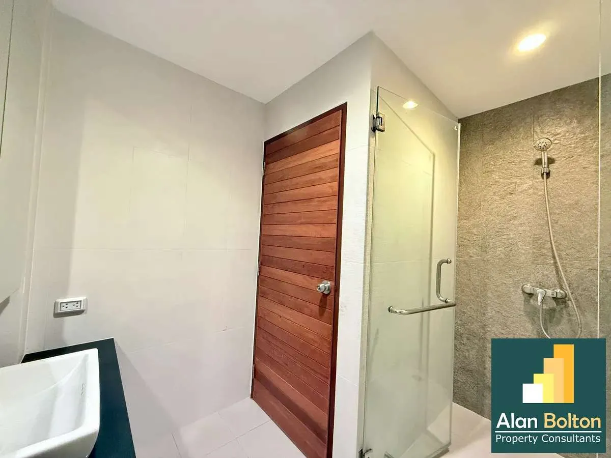 Studio Bed 1 Bath in Pratumnak CR6748 photo 4