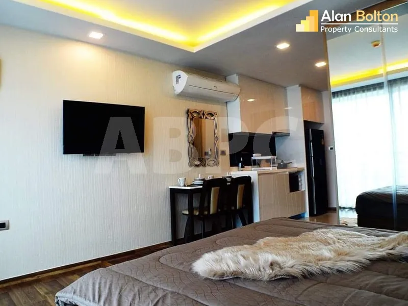 Studio Condo in Pratumnak photo 6