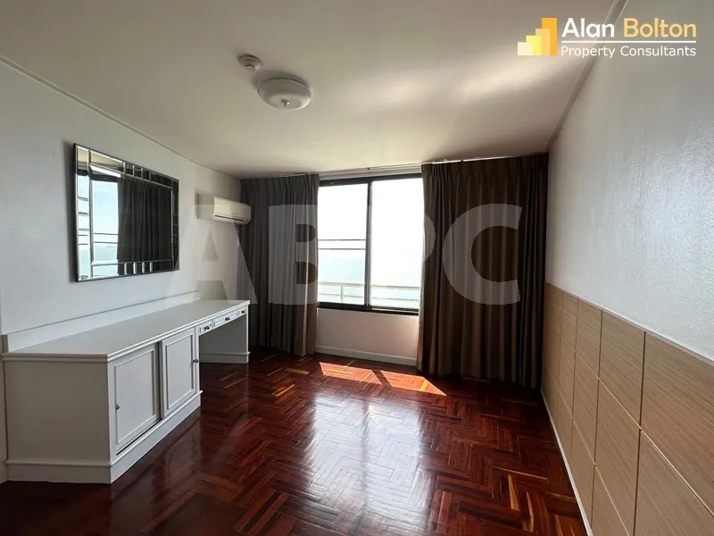 3 Bed 4 Bath in Pratumnak CR6760 photo 11