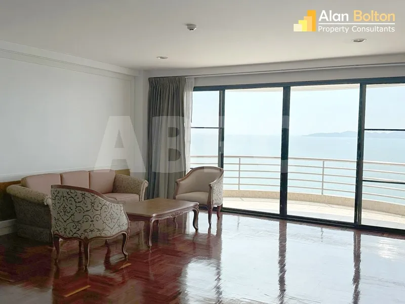 3 Bed 4 Bath in Pratumnak CR6760 photo 7