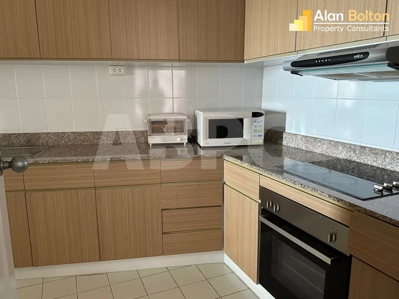 3 Bed 4 Bath in Pratumnak CR6760 photo 8