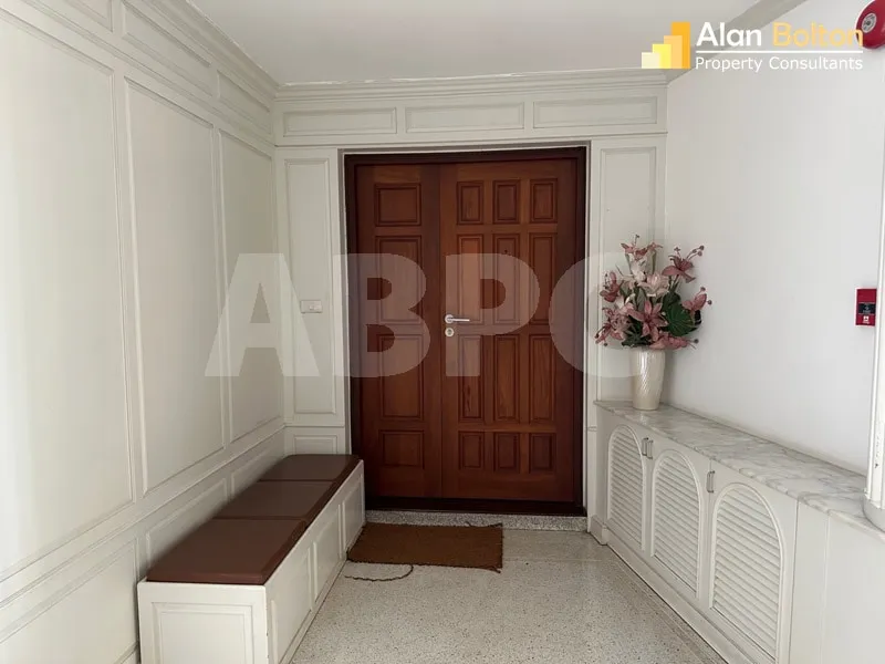 3 Bed 4 Bath in Pratumnak CR6763 photo 11