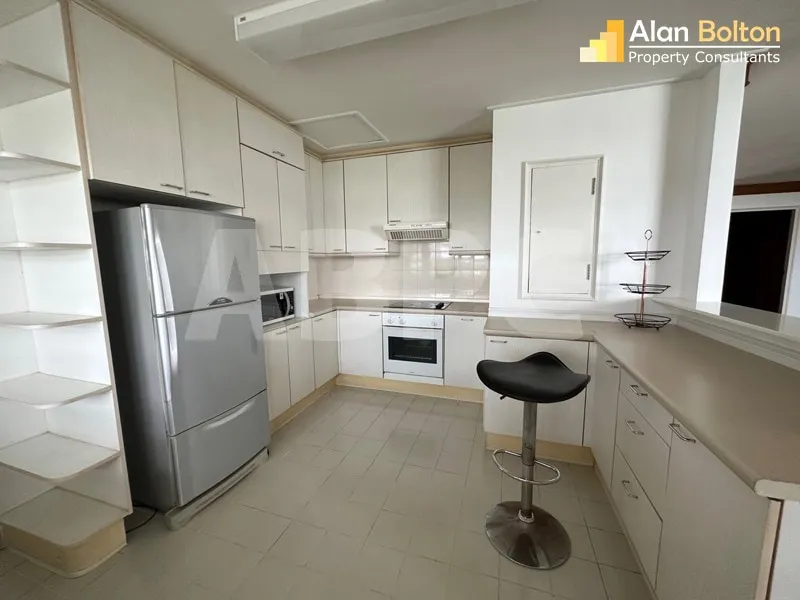 4 Bed 5 Bath in Pratumnak CR6764 photo 12