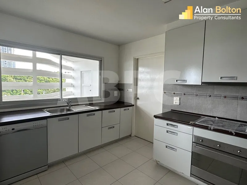 4 Bed 5 Bath in Pratumnak CR6765 photo 8