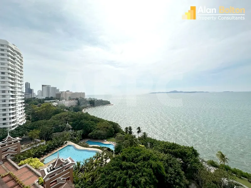 4 Bed 5 Bath in Pratumnak CR6766 photo 2