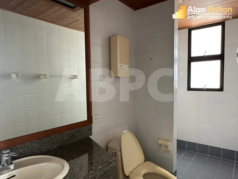 4 Bed 5 Bath in Pratumnak CR6766 photo 15