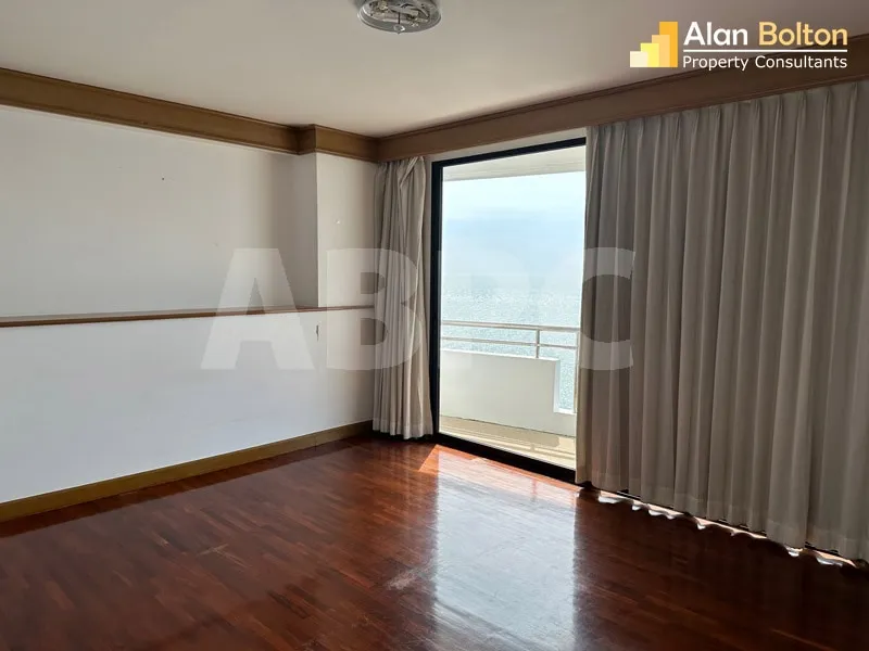 4 Bed 5 Bath in Pratumnak CR6766 photo 16