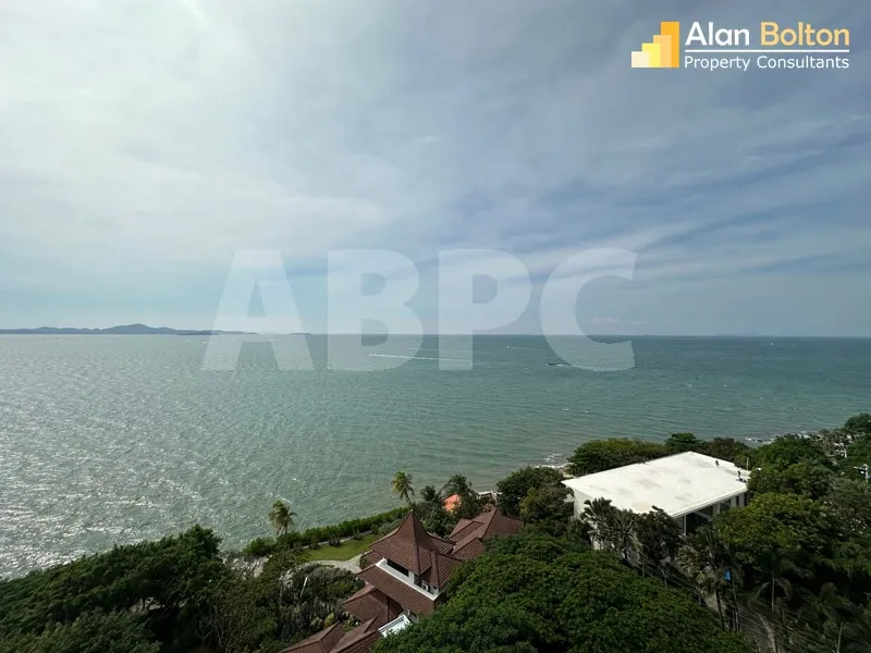 4 Bed 5 Bath in Pratumnak CR6766 photo 5