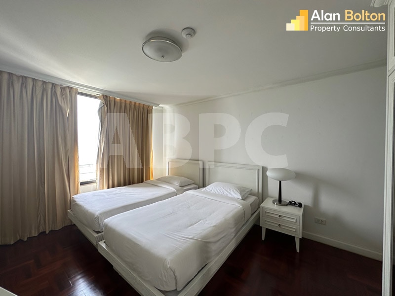 Ocean View 3 Bed 4 Bath Condo in Pratumnak CR6767 photo 9