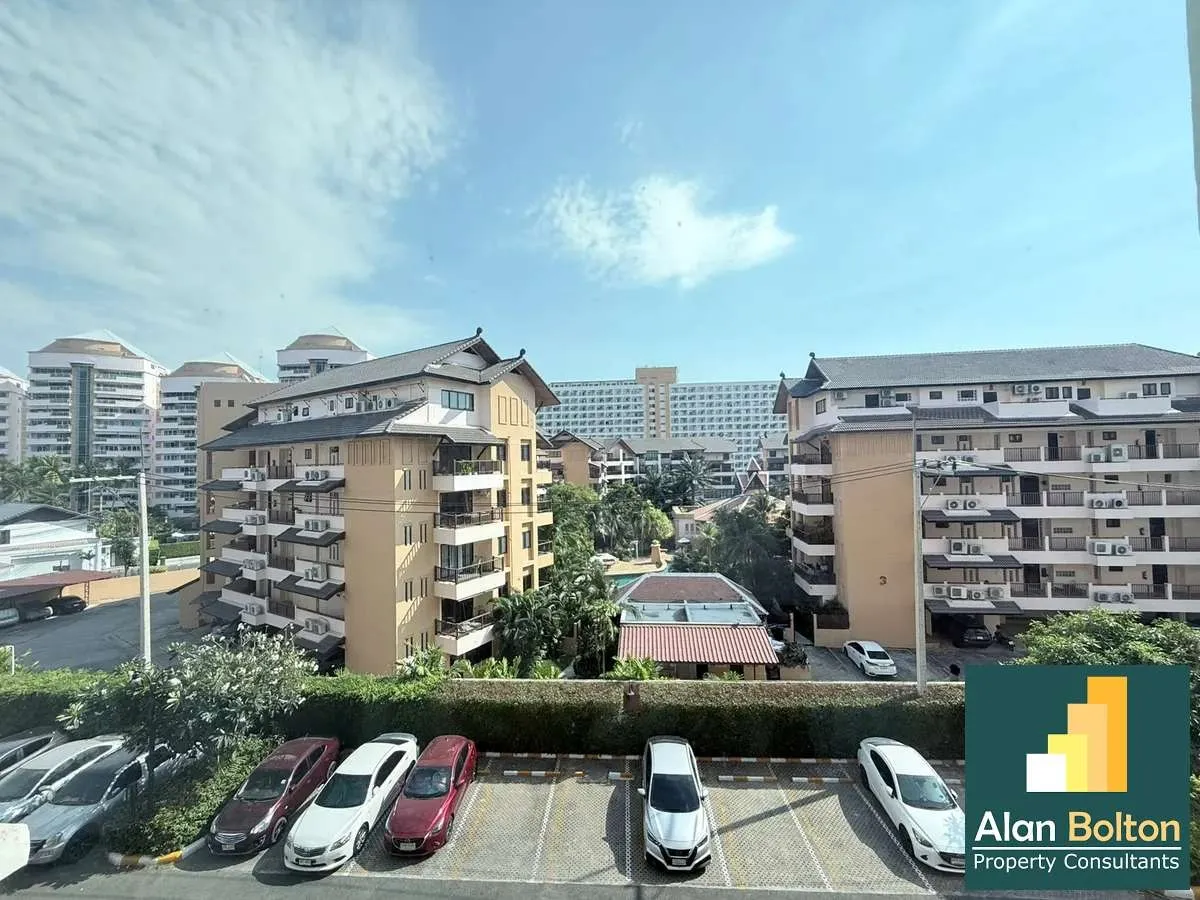 1 Bedroom 1 Bathroom Condo In Jomtien photo 2