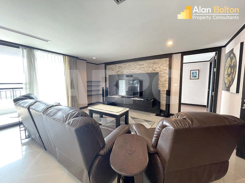 2 Bed 2 Bath in Central Pattaya CR6796 photo 7