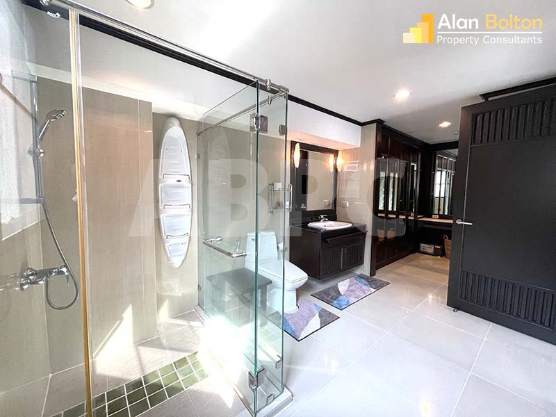 2 Bed 2 Bath in Central Pattaya CR6796 photo 5