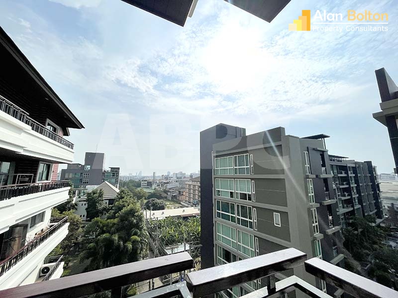 2 Bed 2 Bath in Central Pattaya CR6796 photo 6