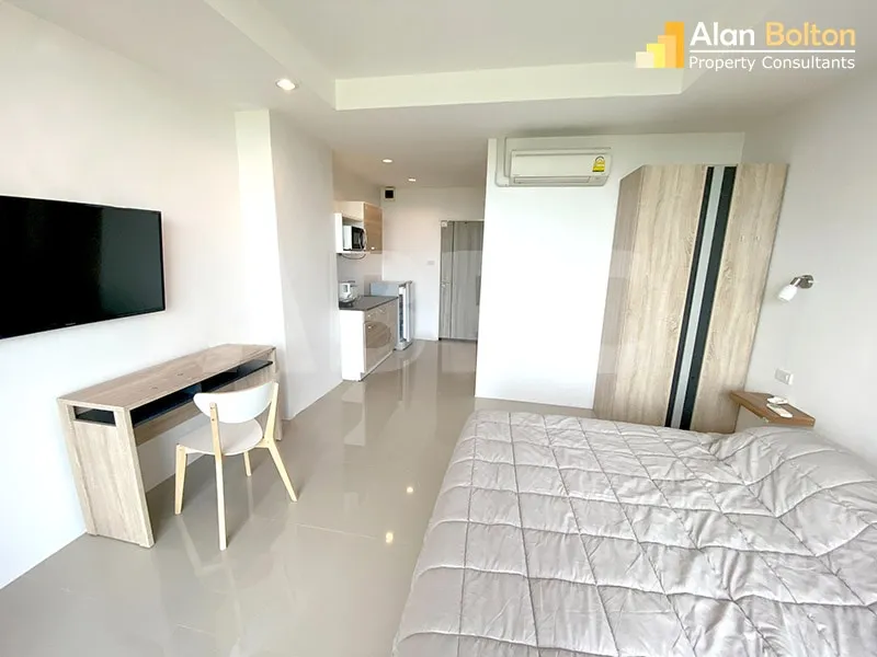 Studio Condo in Pratumnak photo 2