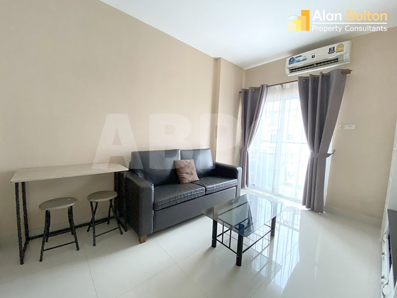 1 Bed 1 Bath in East Pattaya CS10240 photo 4