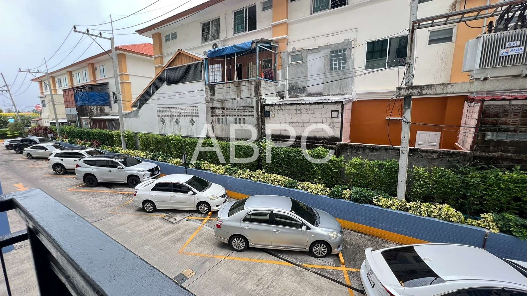 1 Bed 1 Bath Condo In East Pattaya photo 5
