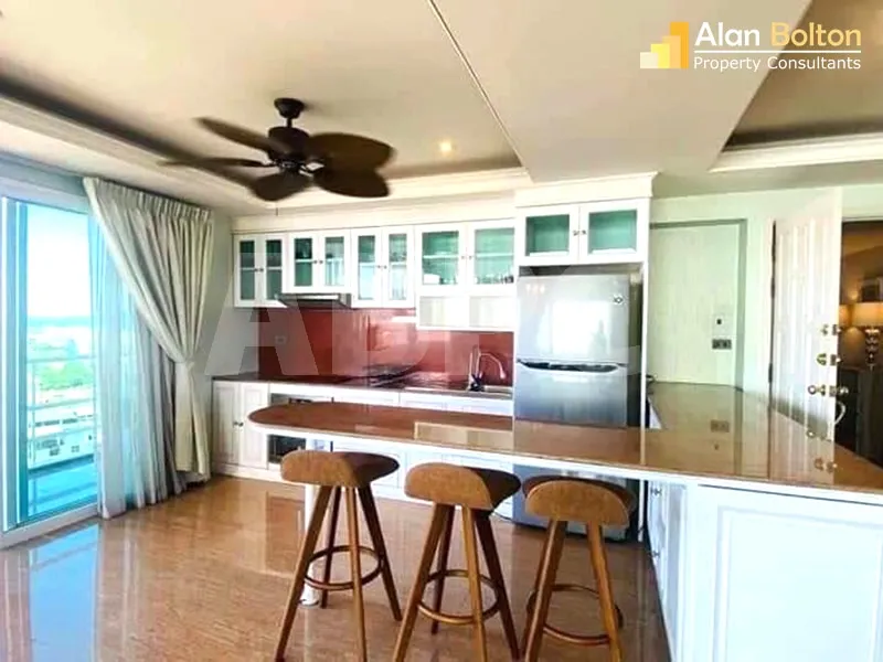 Very Large 1 bedroom Condo in Chateau Dale Jomtien photo 7