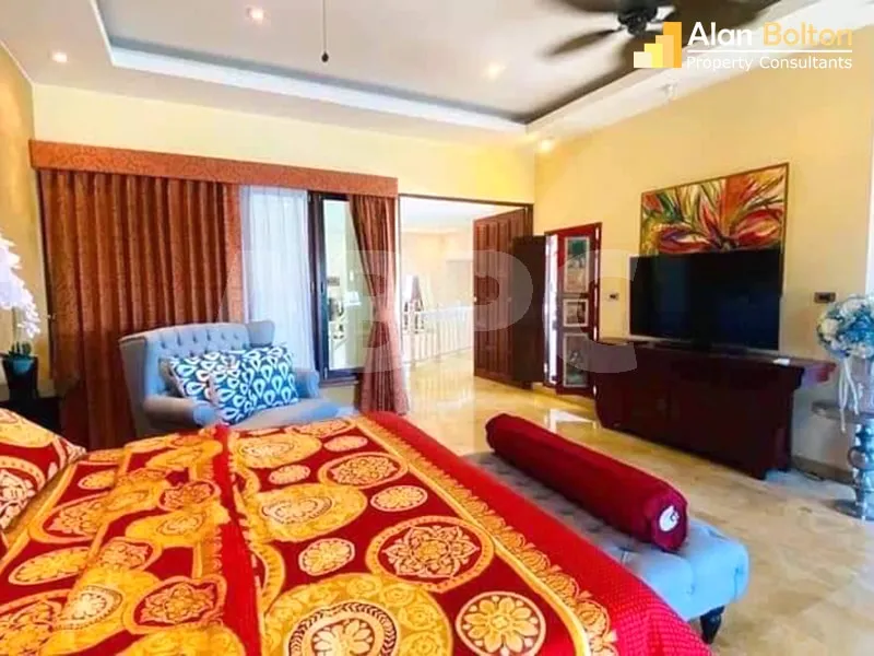 Very Large 1 bedroom Condo in Chateau Dale Jomtien photo 8