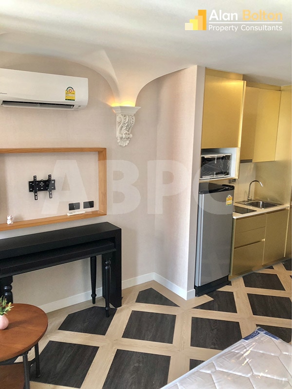 Studio Bed 1 Bath in Jomtien - Espana Condo Resort photo 3