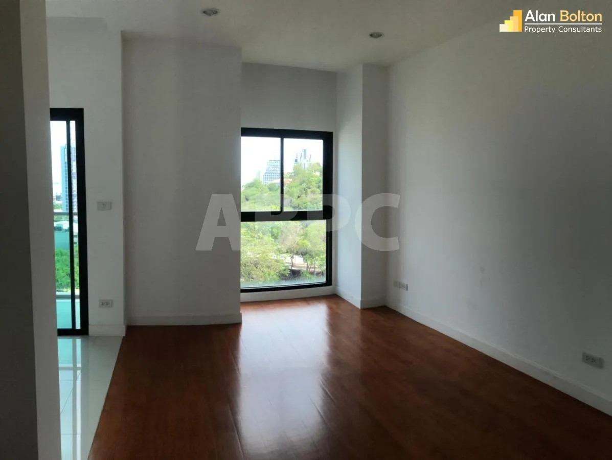 1 Bed 1 Bath is Pratumnak CS10381 photo 3