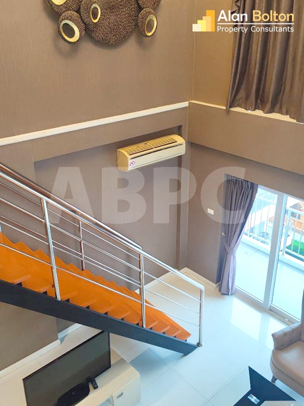Large 2 Bed 2 Bath Duplex Condo In Pratumnak photo 12