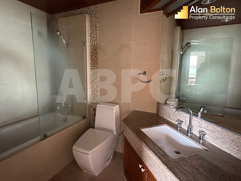 Beachfront Ocean View 3 Bed 4 Bath Condo In Pratumnak photo 6