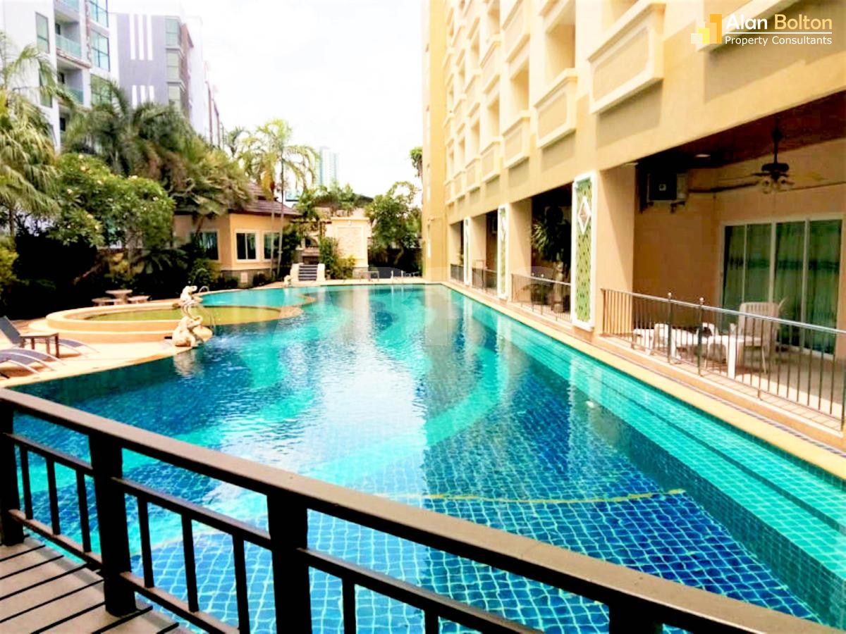 Studio Condo in Jomtien