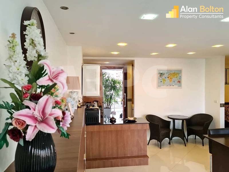 2 Bed 2 Bath Condo In Wongamat photo 10
