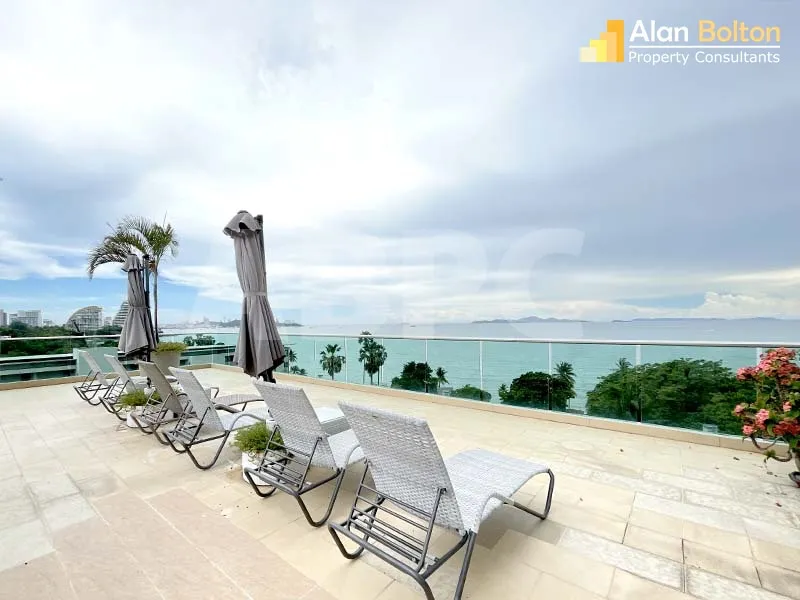 2 Bed 2 Bath Condo In Wongamat
