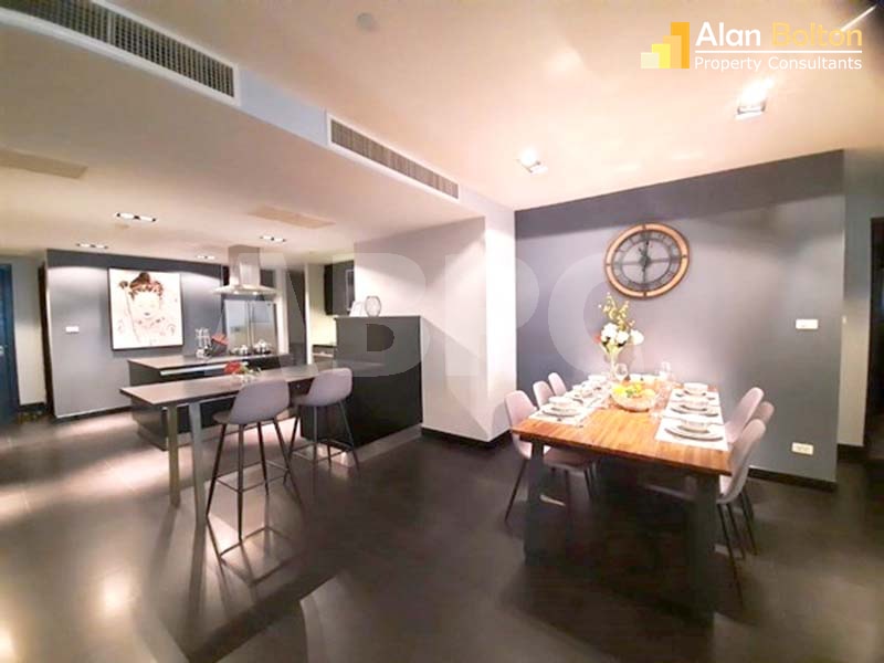 Amazing Condo for Sale at La Royal Beach Condo photo 3