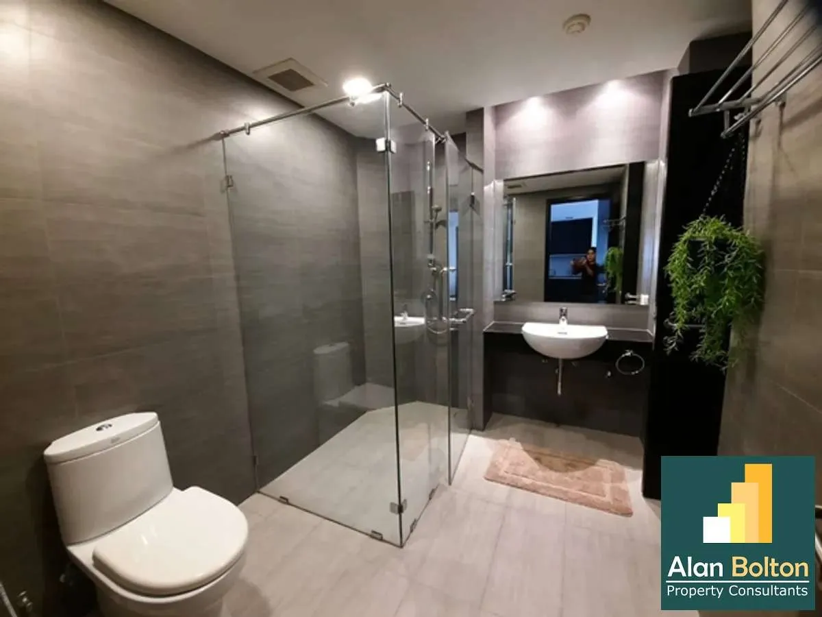 Amazing Condo for Sale at La Royal Beach Condo photo 7