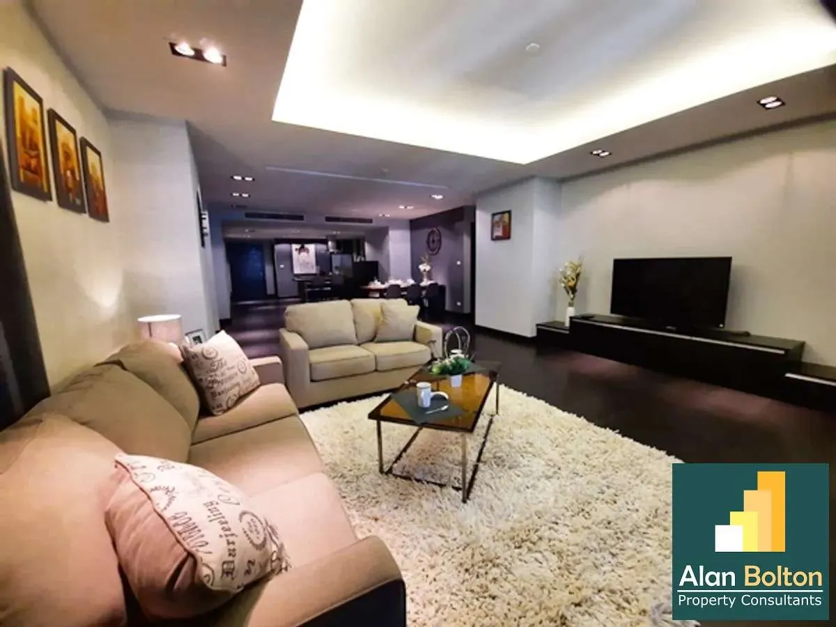 Amazing Condo for Sale at La Royal Beach Condo photo 9