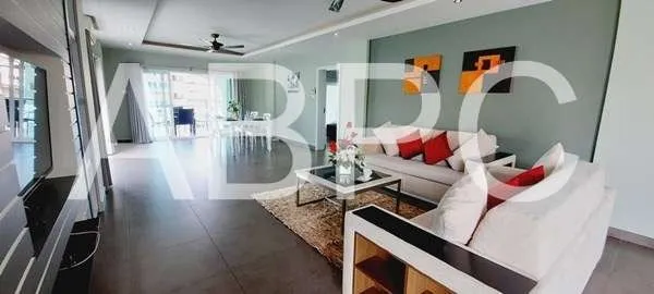 Large 2 Bed Condo in Pratumnak - Tudor Court photo 8