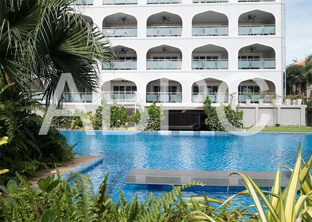 Large 2 Bed Condo in Pratumnak - Tudor Court photo 10