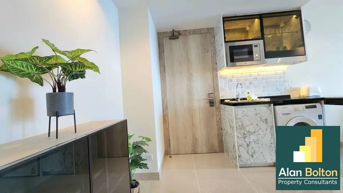 Luxury 1 Bed 1 Bath in Na Jomtien photo 17