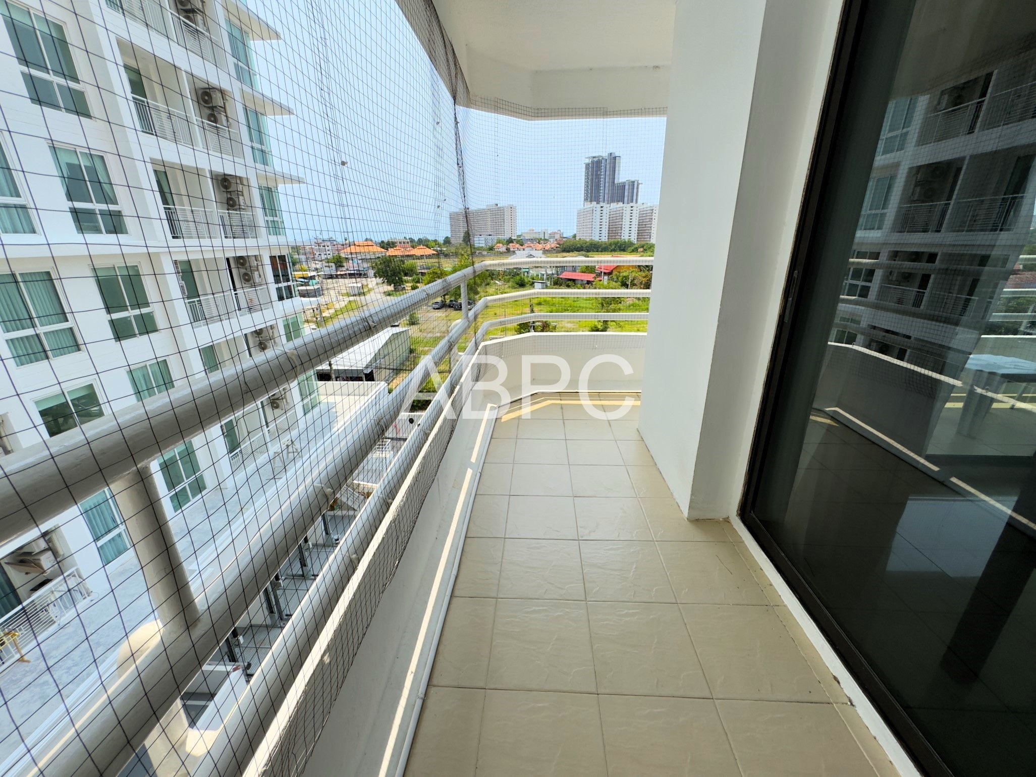 Panoramic Nature View Studio Condo in Jomtien photo 11