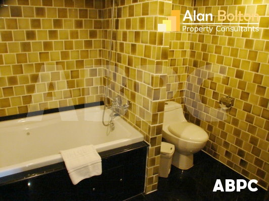 2 Bedroom 2 Bathroom in South Pattaya photo 6