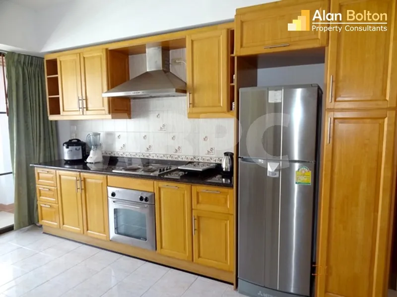2 Bedroom Condo For Rent - Jomtien Shining Star Condominium photo 8